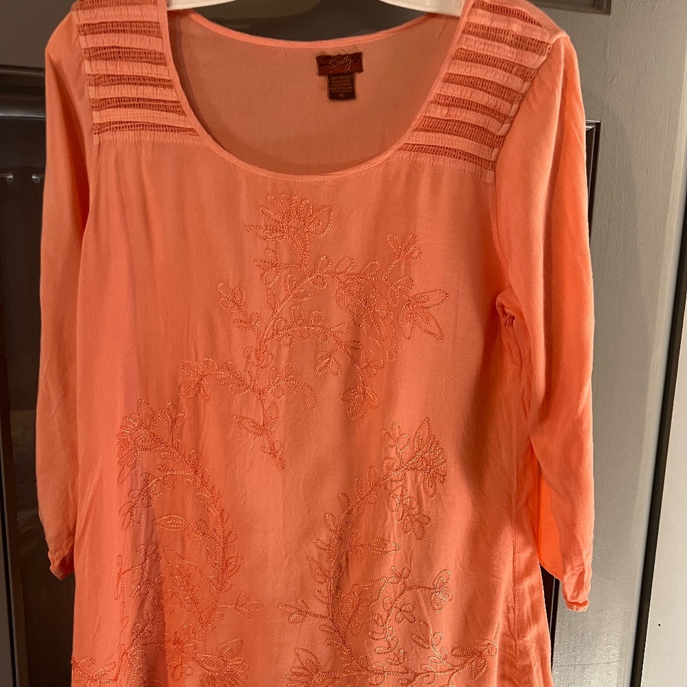 Soft Coral 3/4 Sleeve Tunic